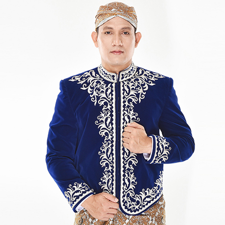 Beskap Adat Jawa