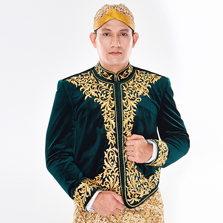 Beskap Adat Jawa