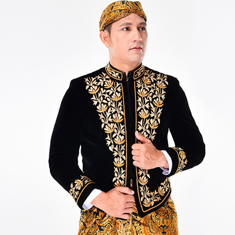 Beskap Adat Jawa