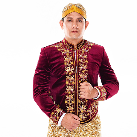 Beskap Adat Jawa